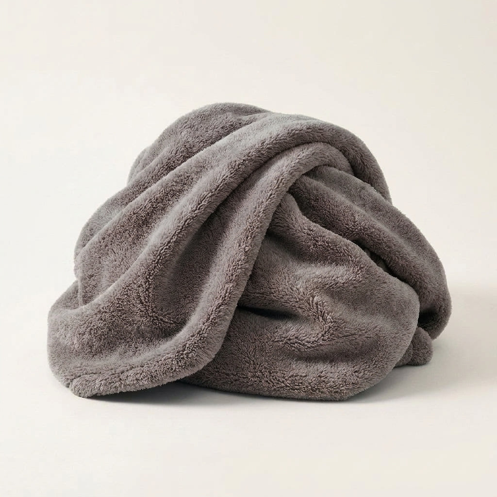 Dog drying towel, ultra absorbent microfibre, machine washable, Grey medium, studio