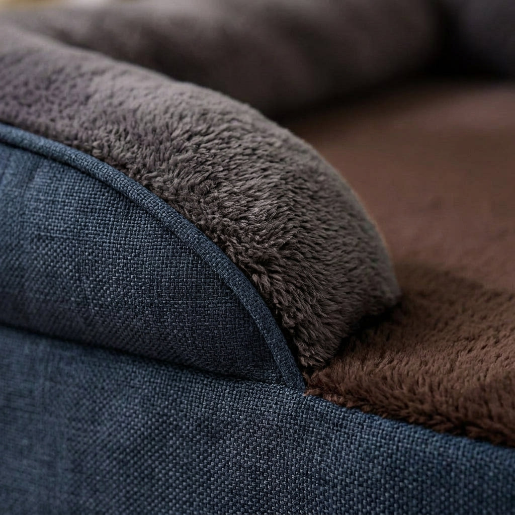 Dog sofa mat, quilted with raised bolsters, non-slip base, washable, M75X50X16Cm, detail