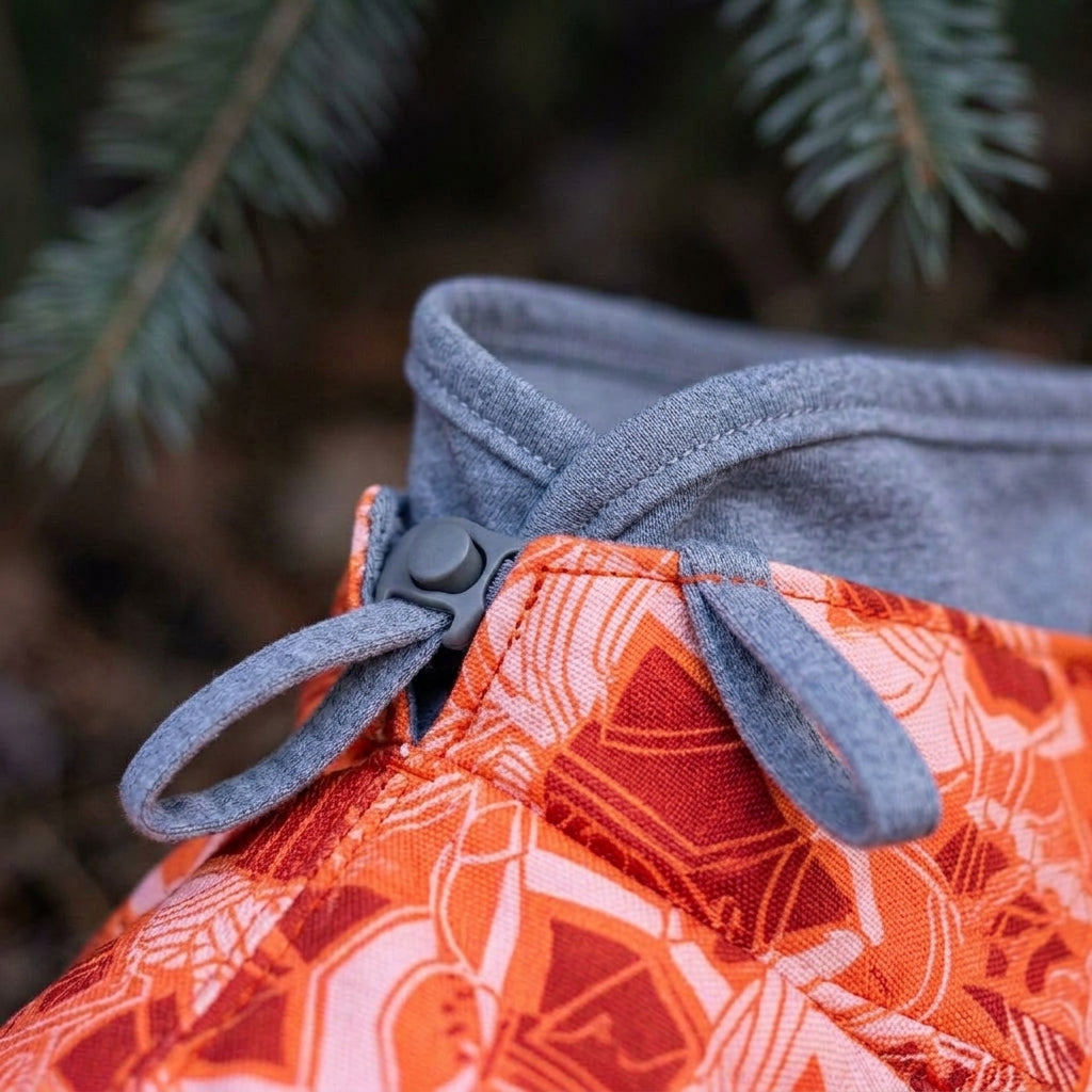Waterproof dog coat, quilted winter jacket with fleece collar, Orange Red, detail